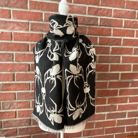 The Kooples Skull-Spider Wool Cotton Unique Rare Scarf 14”x78”Made in Italy - Picture 3 of 10